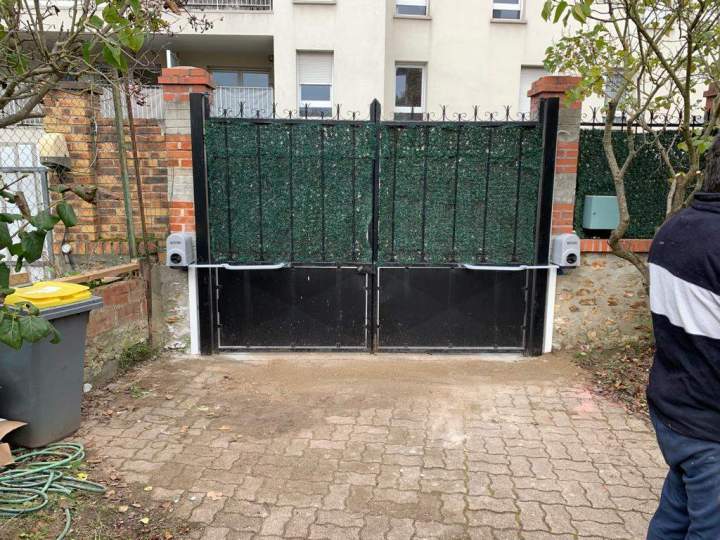 Pose portail battant motorisé Montgeron